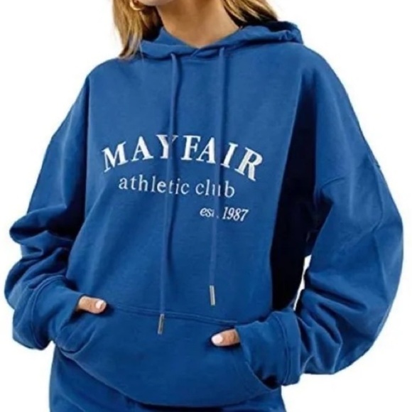 The Mayfair Group Tops - Mayfair Group blue athletic club embroidered sweatshirt
